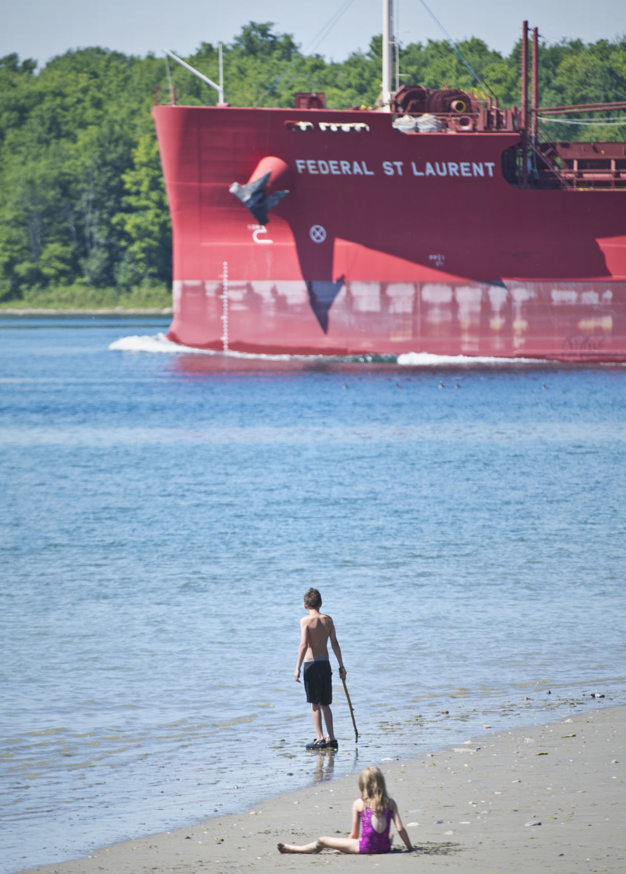 0620_wds_Ship Watchers_cl01.jpg